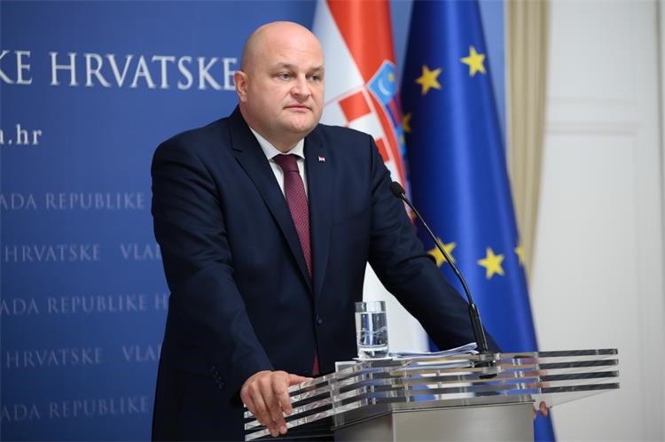 Slika /slike/Vijesti/2022/Vlada Ministar Šušnjar.jpeg